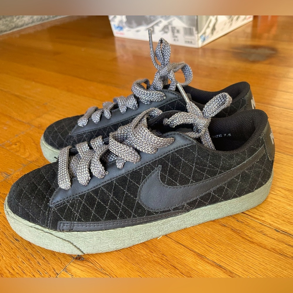 Nike blazer